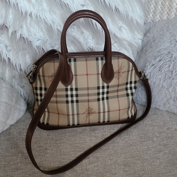 BurberryBurberry Nova Check Hand Bag, Crossbody Pvc Leather, Authentic. w/COA - Picture 1 of 16